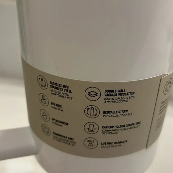 NWT Stanley Thrist quencher Misletoe 40oz quencher - Picture 9 of 11